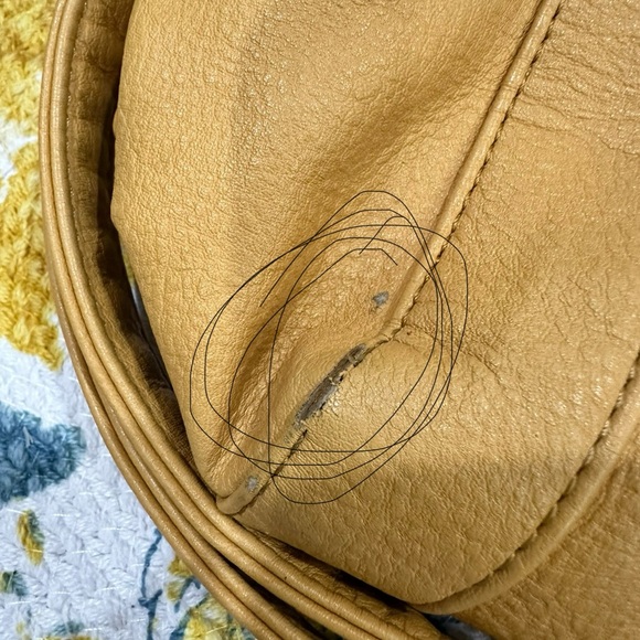 Steve Madden gold used bag - Picture 12 of 12